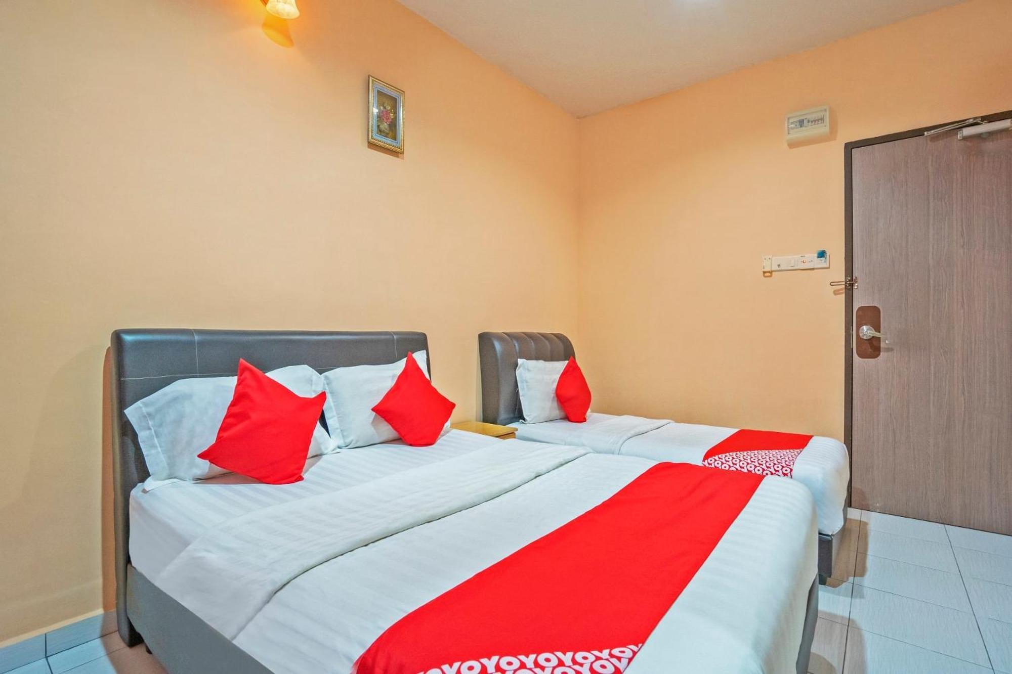 Sz Hotel Lumut Exterior foto
