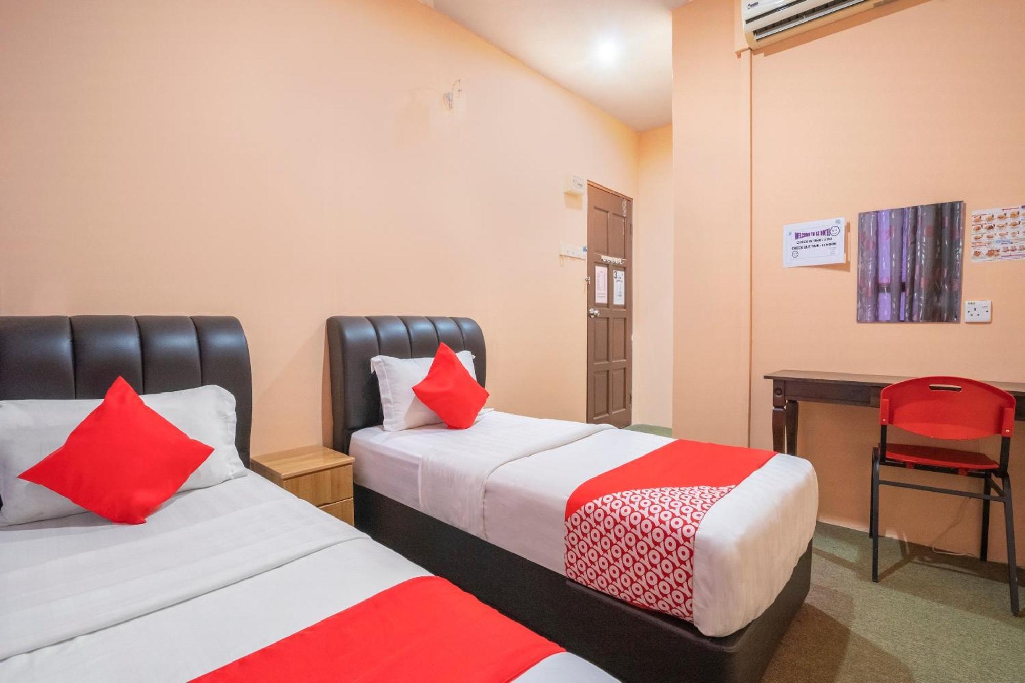 Sz Hotel Lumut Exterior foto