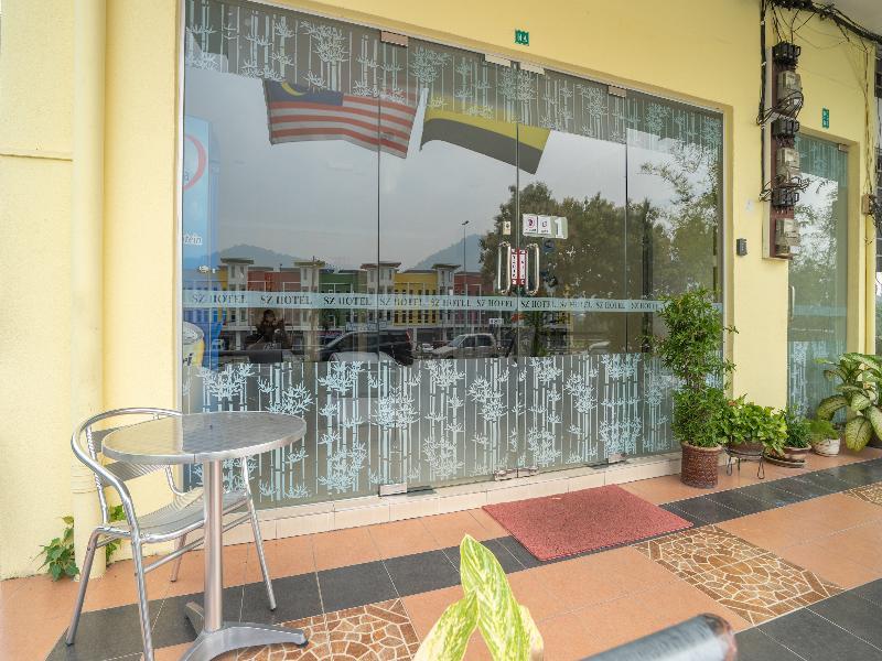 Sz Hotel Lumut Exterior foto